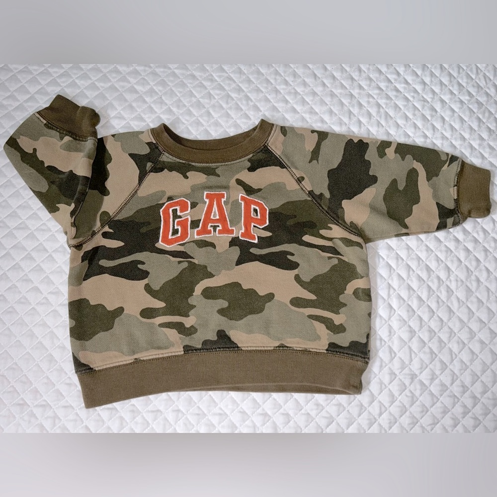 Baby GAP Infant Boys Green Camo Camouflage Sweatshirt Size 12-18 mth Long Sleeve